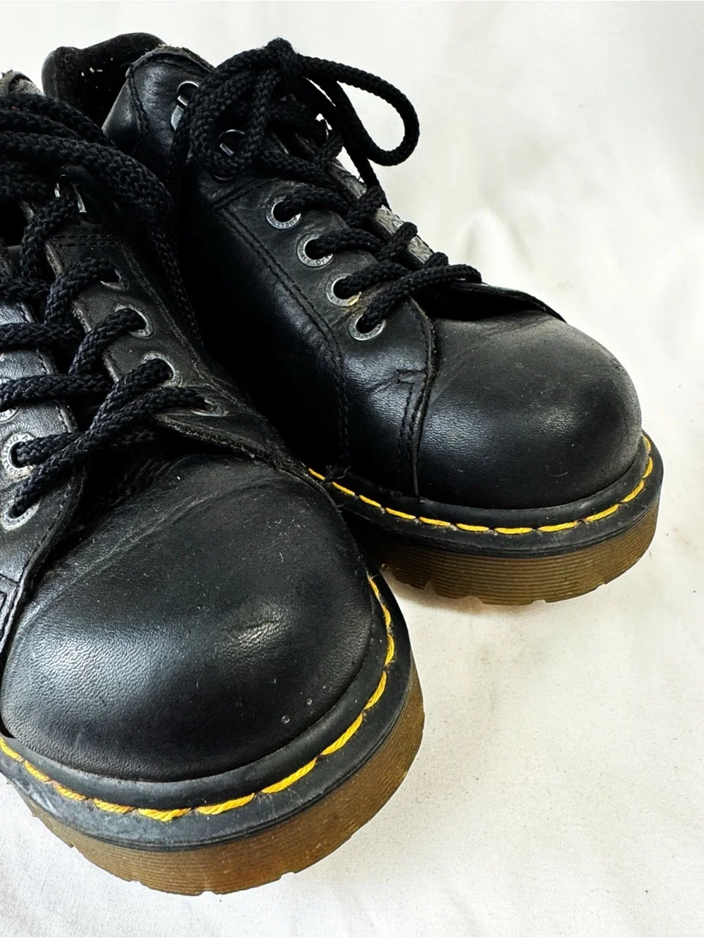 Vintage Dr. Martens #8312 black leather chunky Oxford shoes Size Mens 12